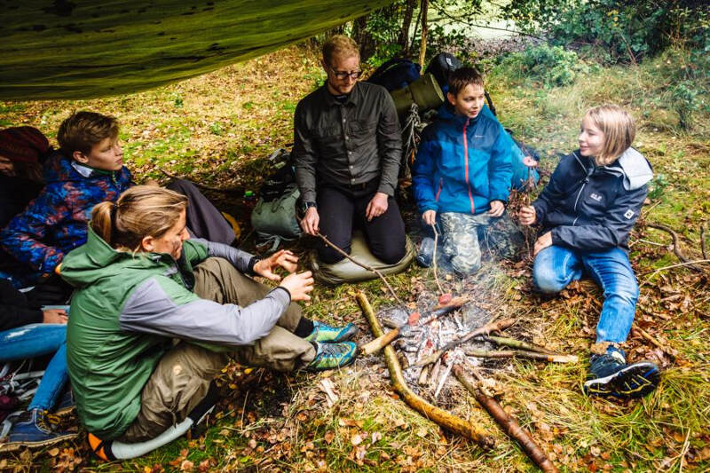 Participantes no acampamento durante da colónia de férias de Inverno