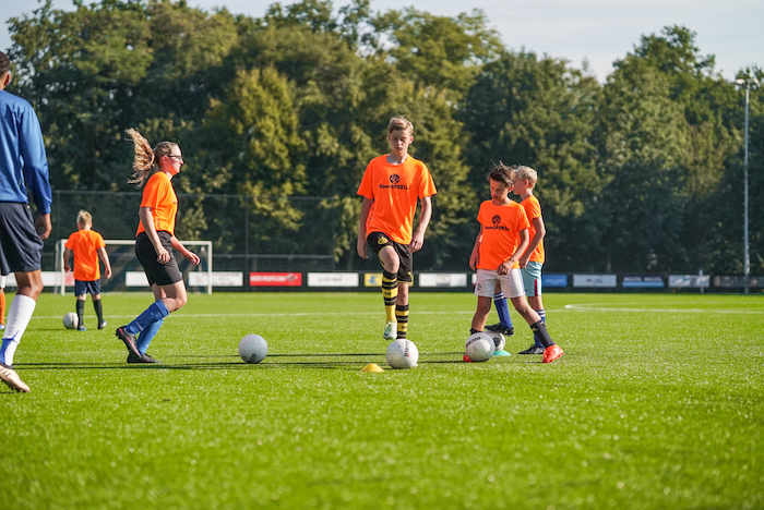 Campo de férias Hóquei na Holanda - Juvigo