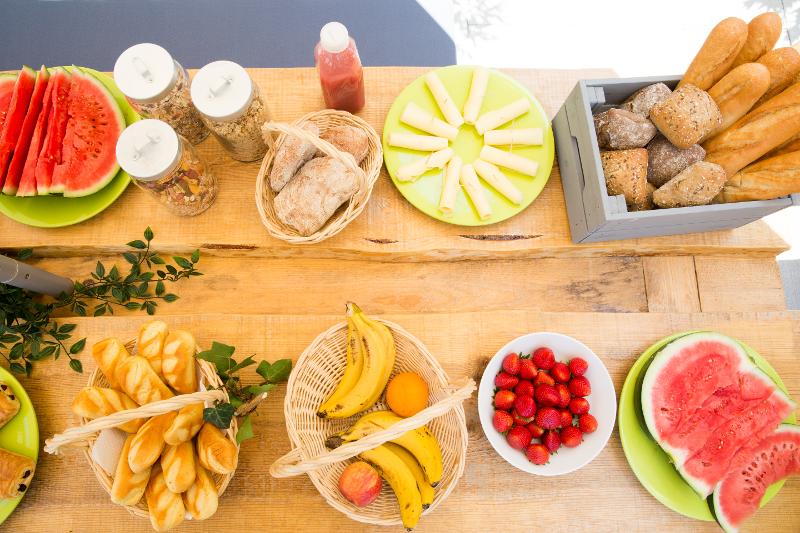  Lanche num campo de férias com Pensão Completa