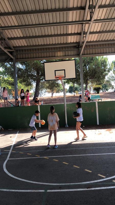 Campo de férias Desportos Aquáticos perto de Valência - Juvigo