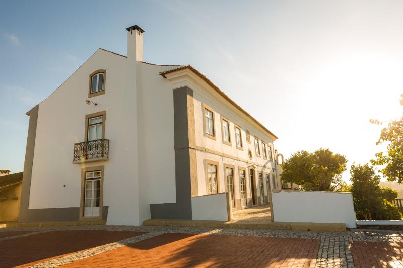 Edifício principal do campo de férias em Tomar
