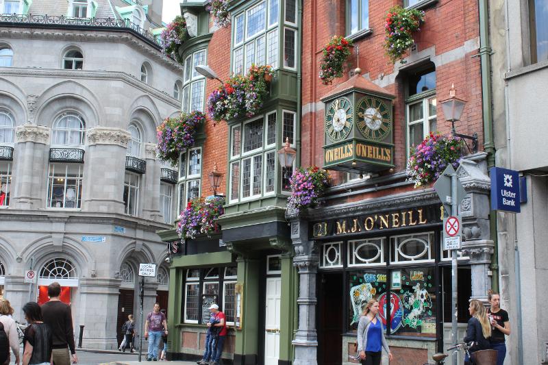 edifícios das ruas de Dublin no curso de ingles em dublin