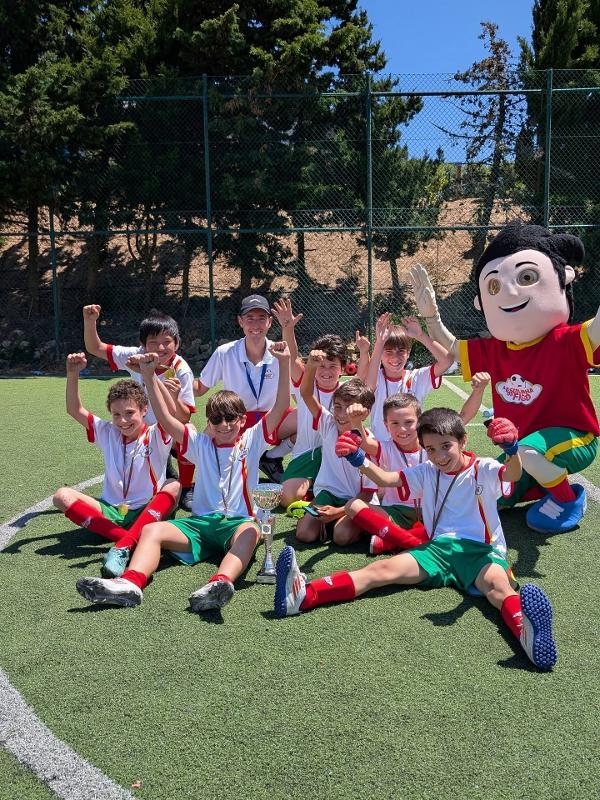 Campo de férias Futebol Não Residencial na Alta de Lisboa - Foto 1