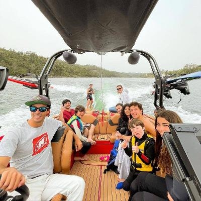 Juacas  Prancha de surfe, Preciso de férias, Surf de verão