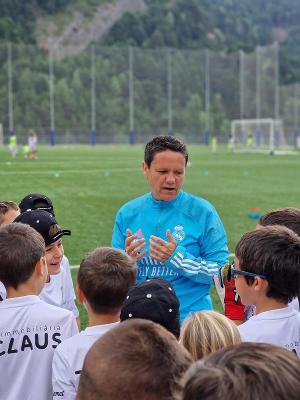 Campo de férias Futebol Real Madrid em Vilamoura