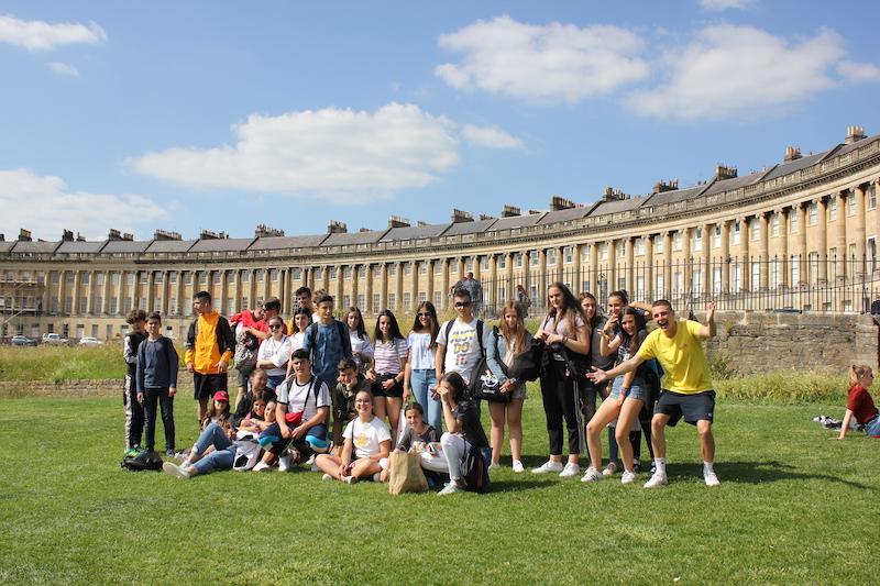 Curso de Inglês e Futebol em Cambridge - Juvigo